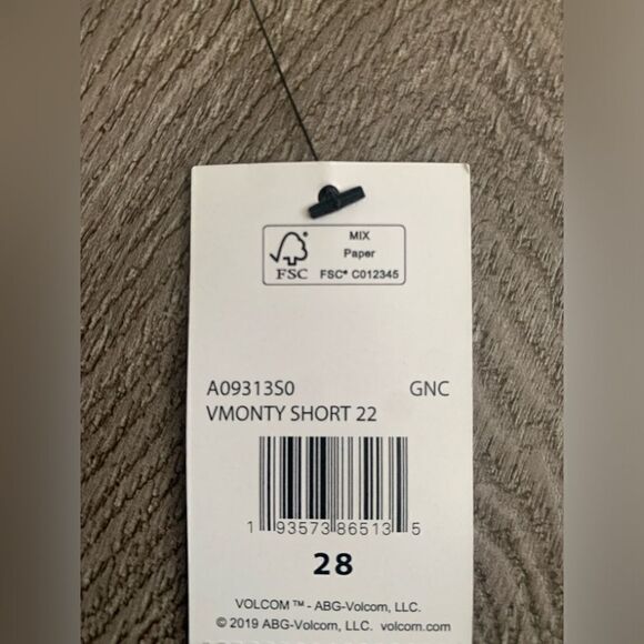 Volcom VMonty shorts 22 NWT army print - Picture 4 of 5